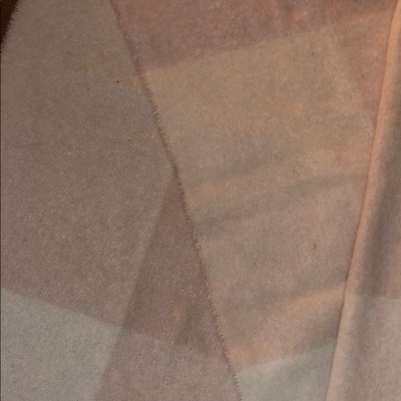 Ombré/color block shawl/scarf - Picture 2 of 2